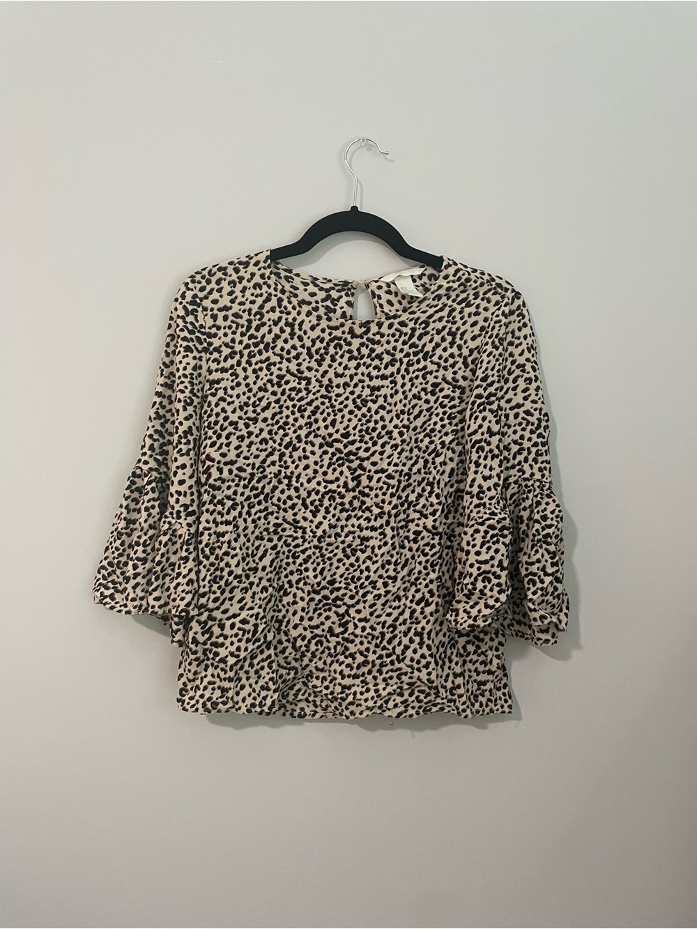 Women's Beige Leopard Print Bell Sleeve Top